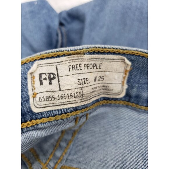 Free People Denim Distressed Med Wash Zip Fly Skinny, knee ripped Jean, size 25 - Picture 4 of 7